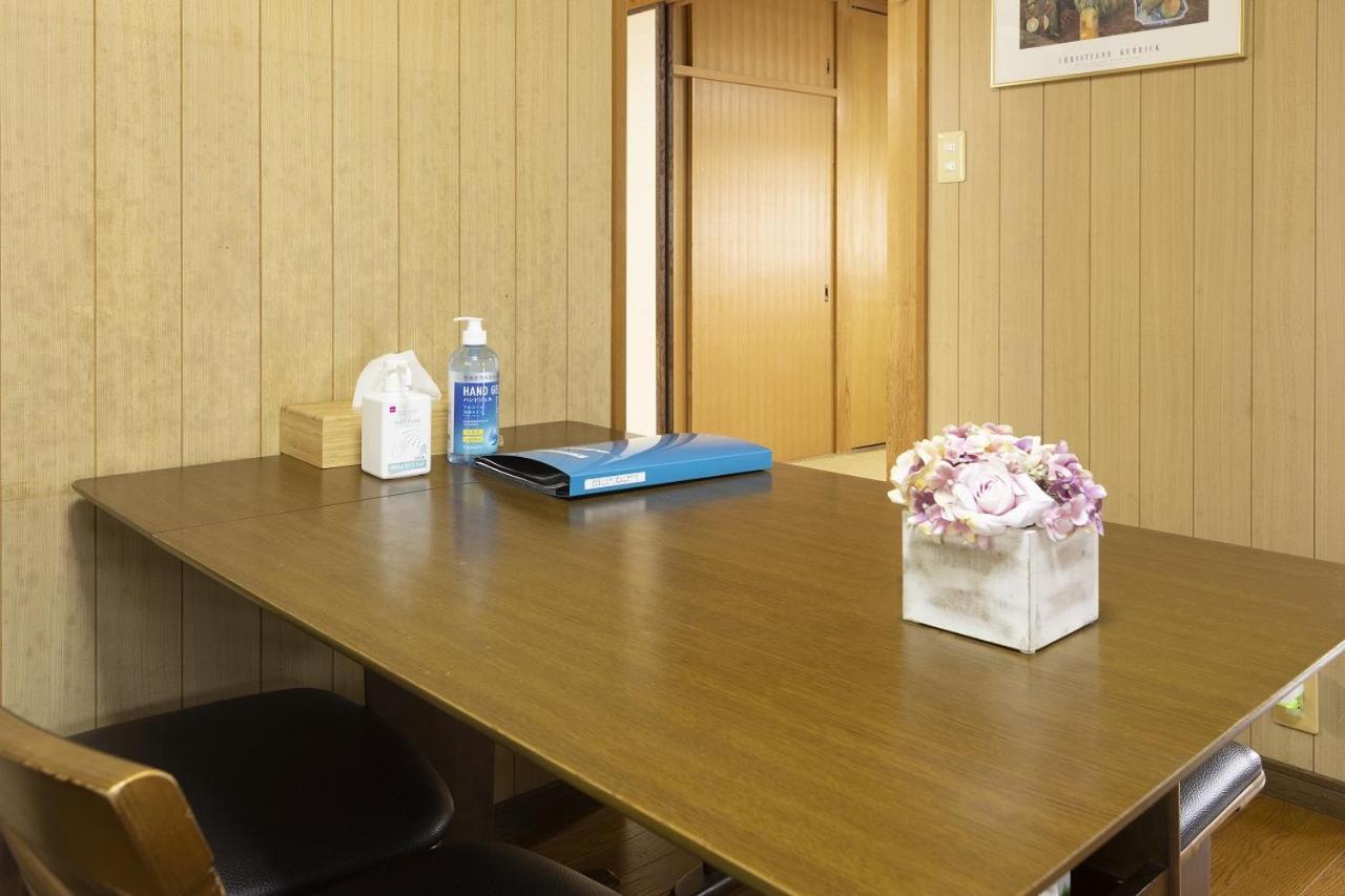 Guest House Shine Bright Fukuoka  Buitenkant foto