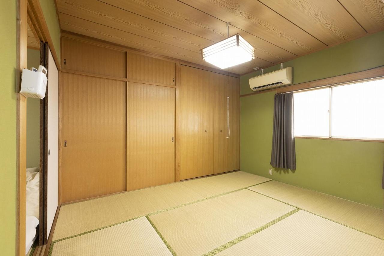 Guest House Shine Bright Fukuoka  Buitenkant foto
